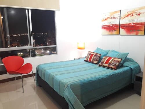 Luxurious Apartment in Front of the Chipichape Shopping Center