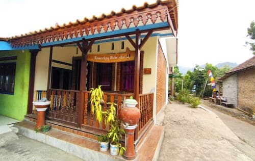 Home Stay Muhrodin