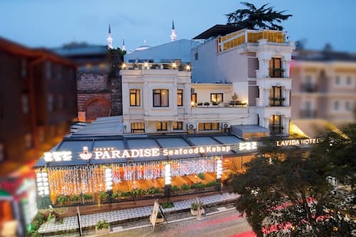 La Vida Hotel