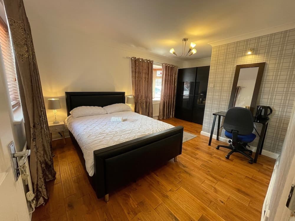 Ashmina Guest House