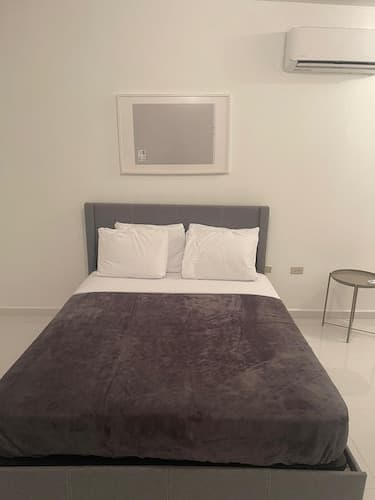 Arecibo Hotel 3203