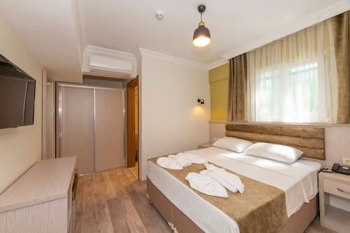 Bazaar Hotels Old City