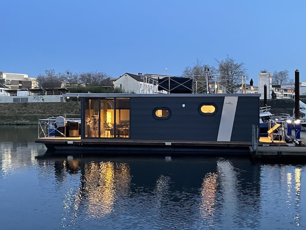 Hausboot Lore