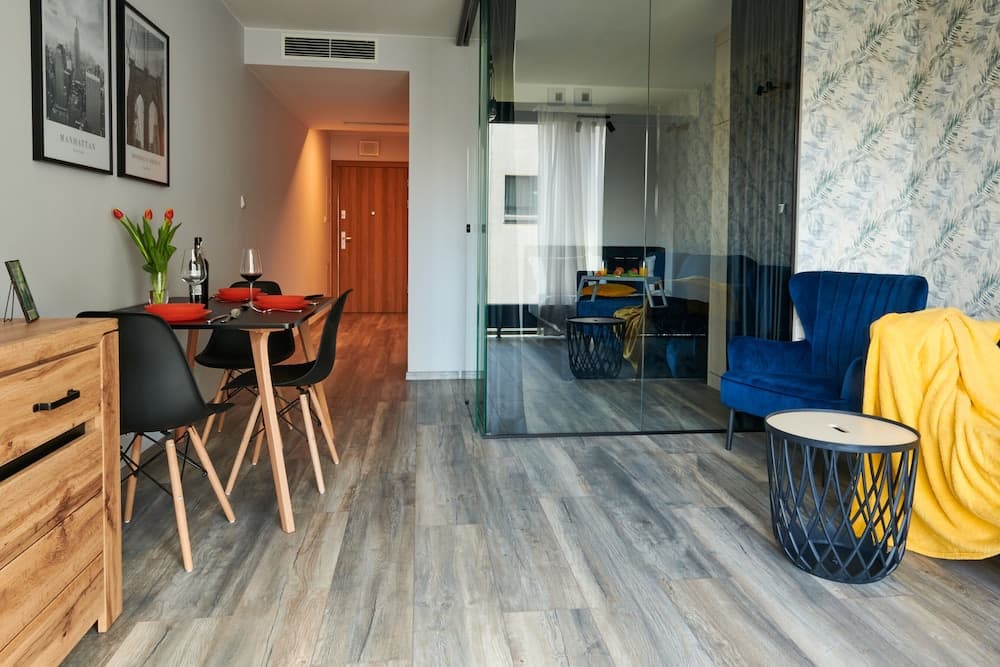 Easy Rent Apartments - CRYSTAL