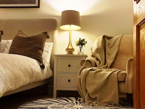 Cheerful 2-bed Cottage With 2 Free Parking, Leeds