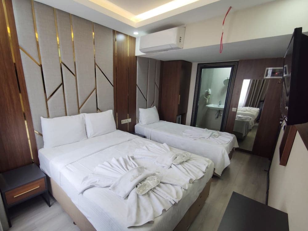 The Golden Pera's Hotel & Spa