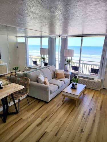 Symphony Beach Club