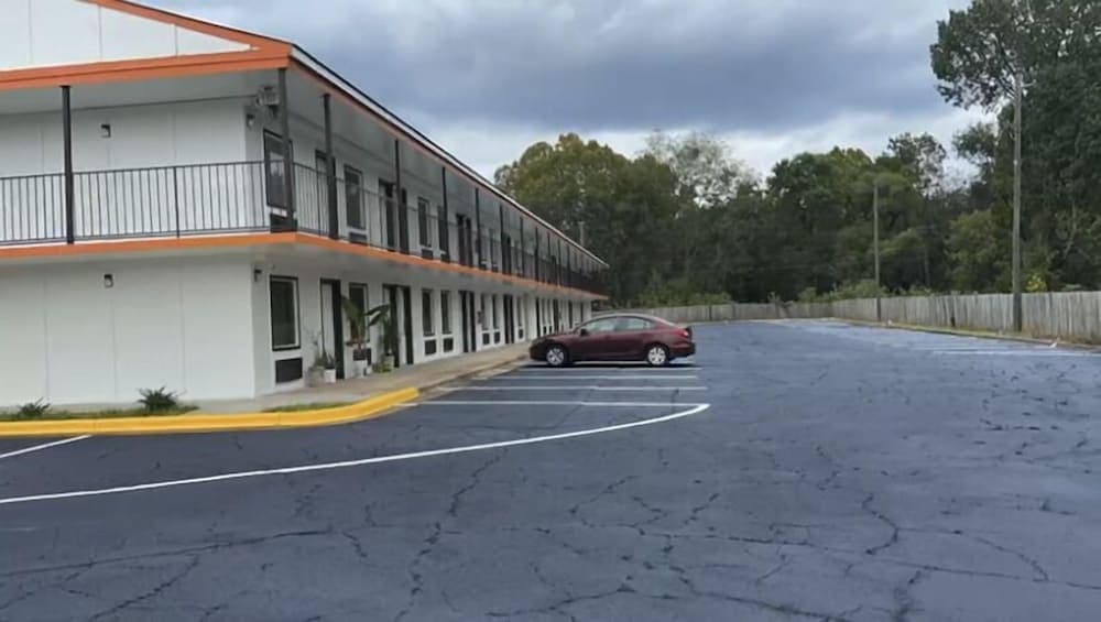 Luxury Inn