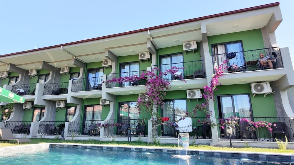 Smyrna Hotel