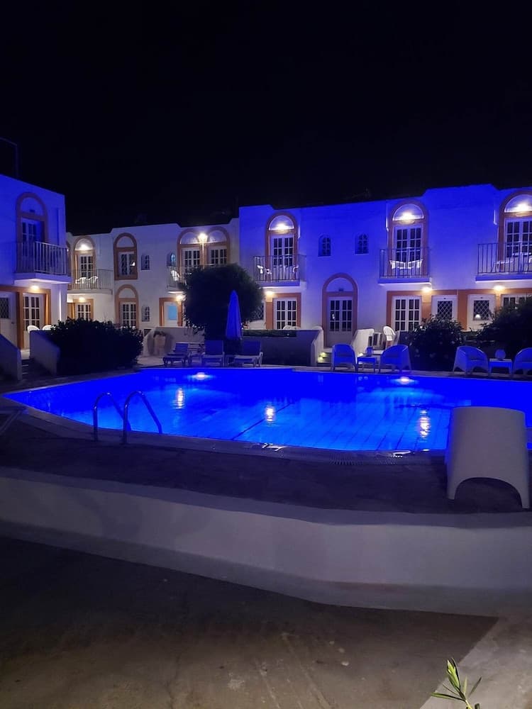 Katerina Apartments