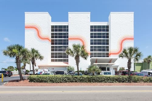 Golden Sands Carolina Beach Oceanfront, Tapestry by Hilton