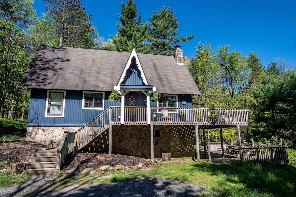 Piney Bear Cabin