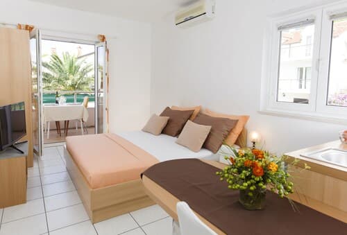 Room in Apartment - Cozy Studio Apartment for 2