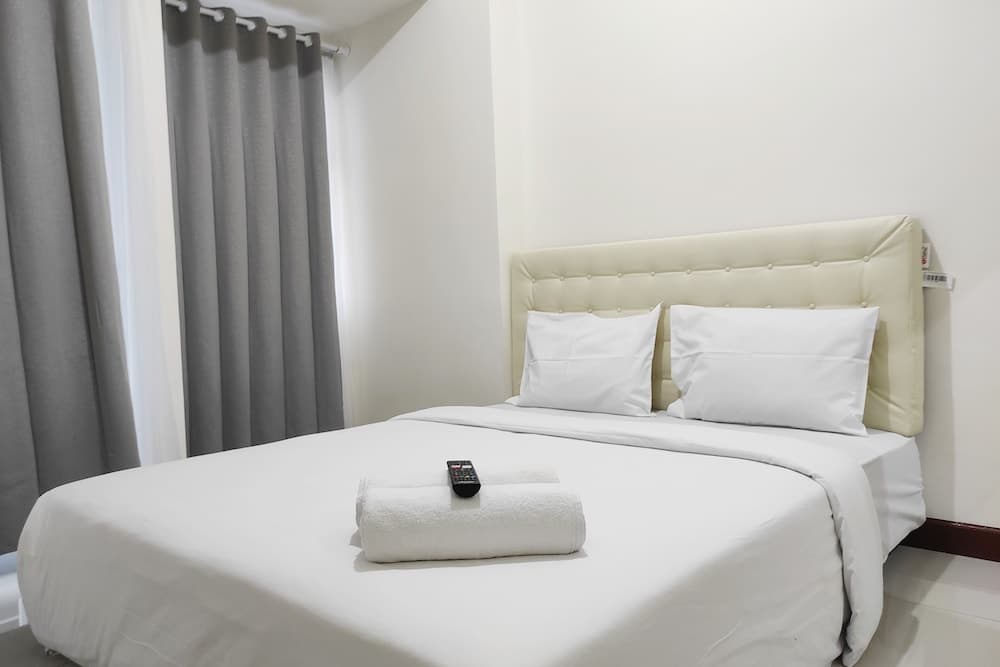 Simply Homey Studio at Vida View Apartment