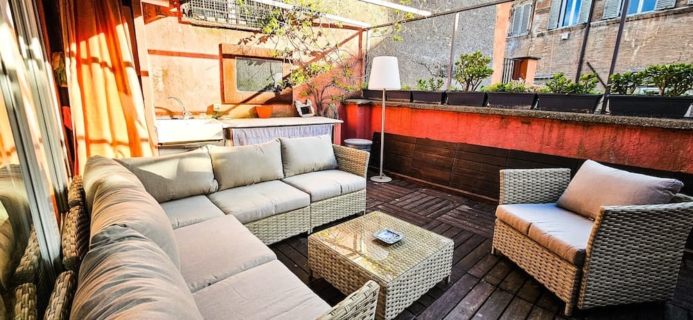 Monserrato Apartment