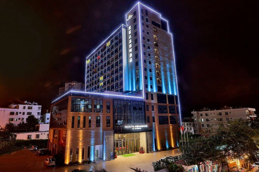 Microtel by Wyndham Sanya Dadonghai