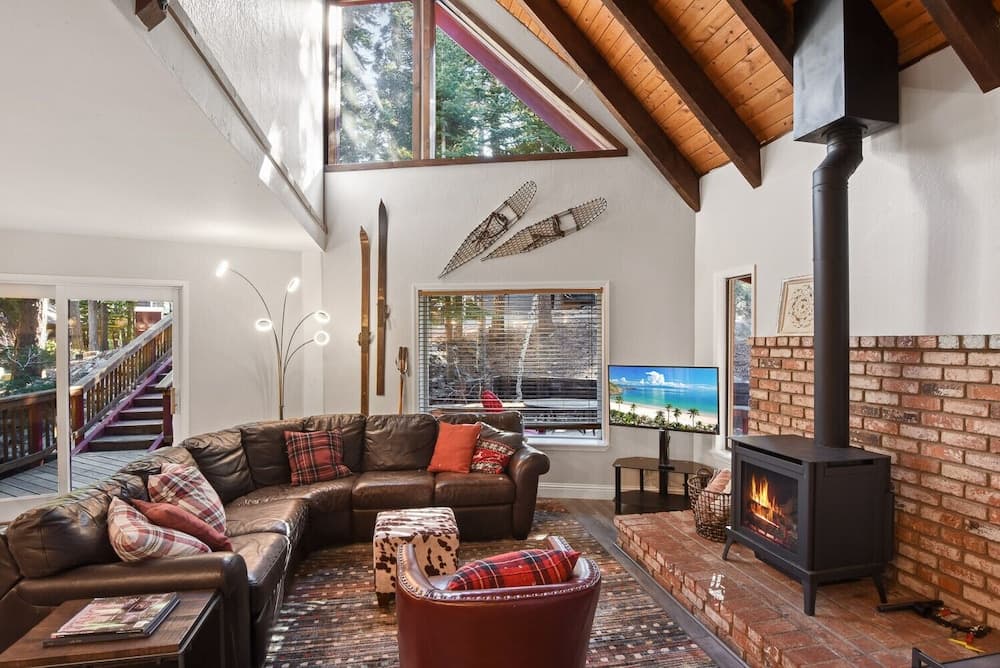 Modern Rustic Retreat