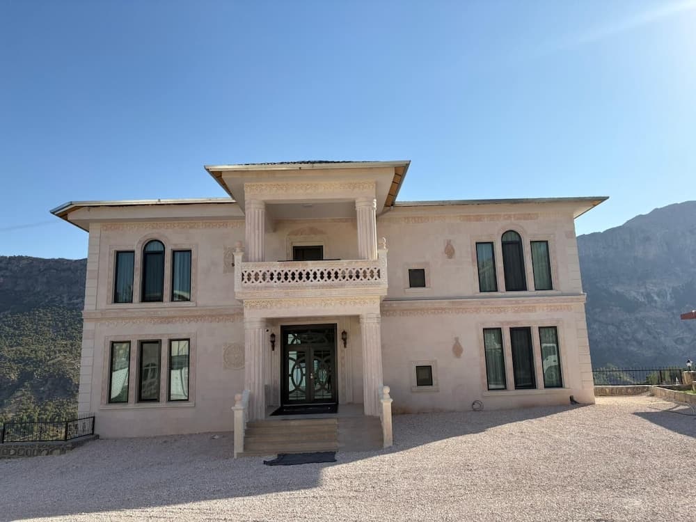 Karadut Hotel Nemrut