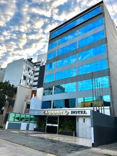 Oro Inn Hotel