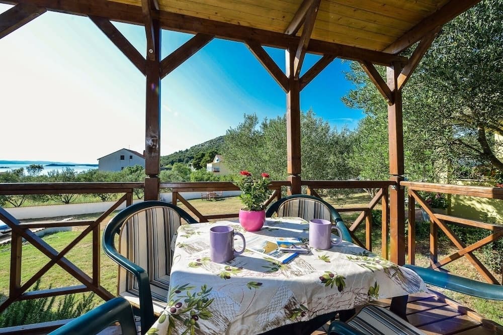 Iva - Great Garden - H