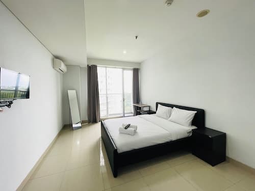 Cozy Studio Room At Dago Suites Apartment