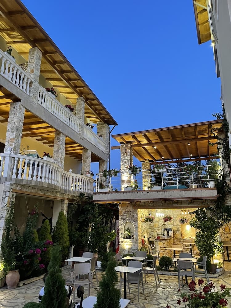 Arial Penthouse Suites
