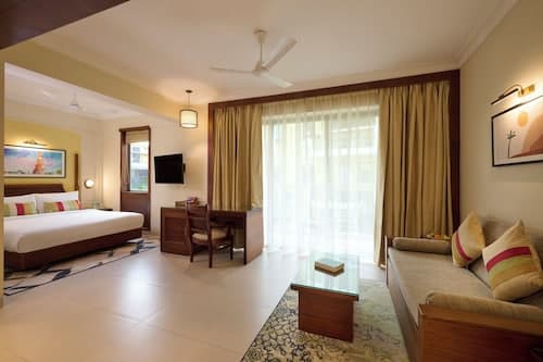 Sea Breeze Sarovar Portico Varca Goa
