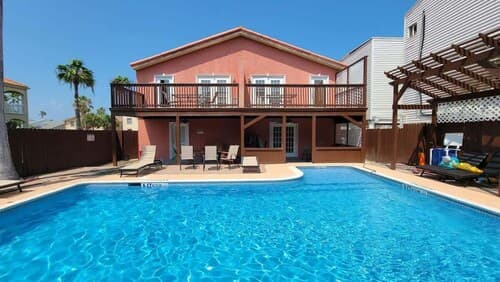 Campeche Triplex Unit B