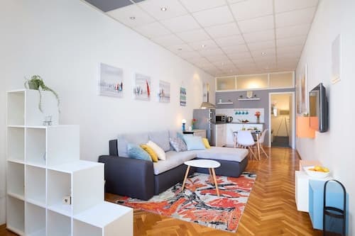 Apartment Aria