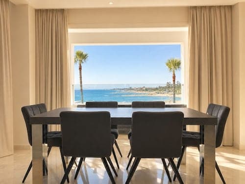B51 Executive Flats Marbella Puerto Banus