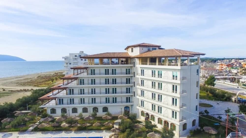 Europa Grand Resort