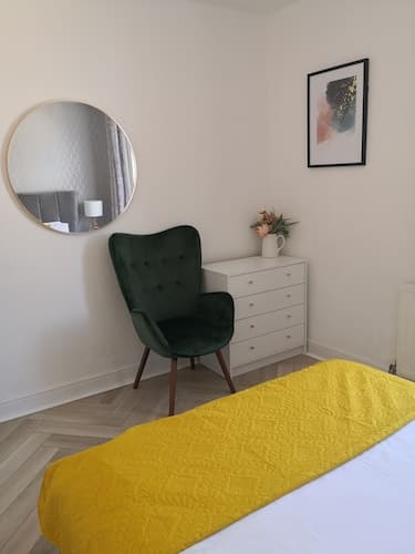Modern 3 bedrooms house with 6 guests