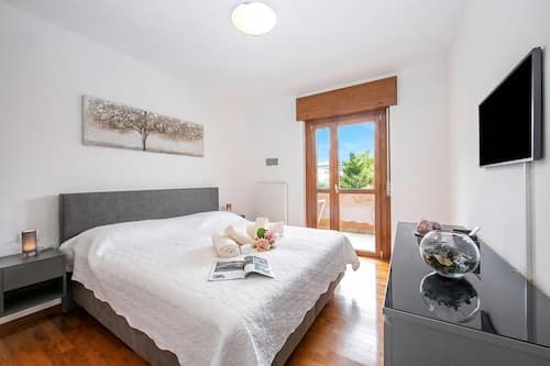 Casa Alexander - Lake Garda Flat With Terrace