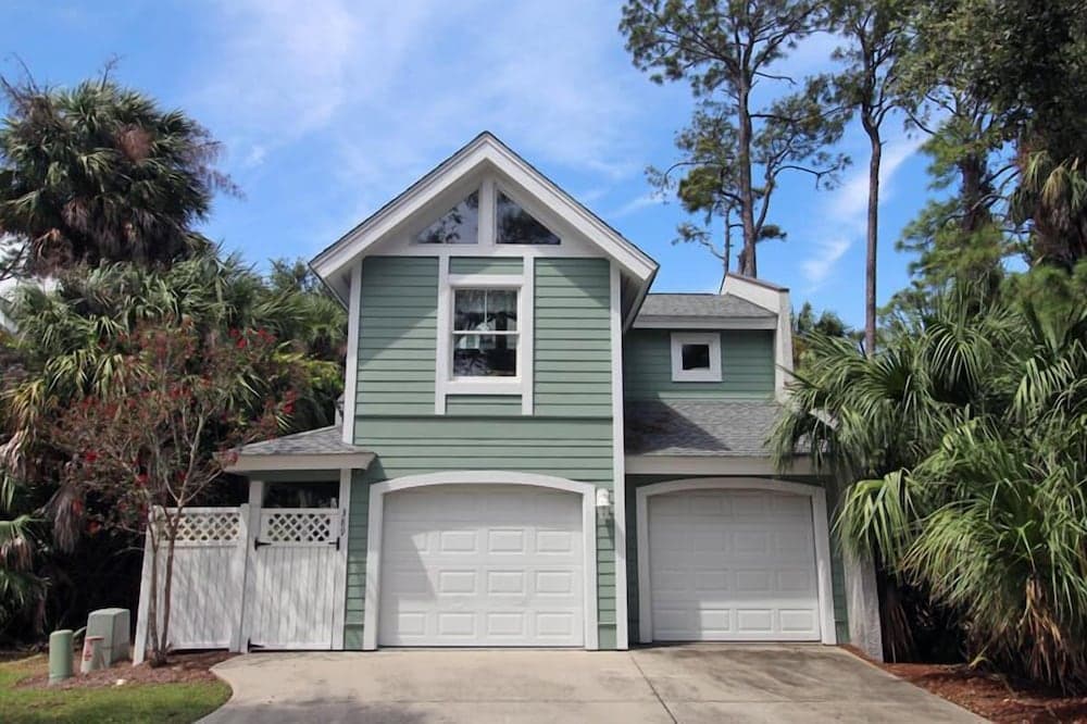 389 Wahoo Drive