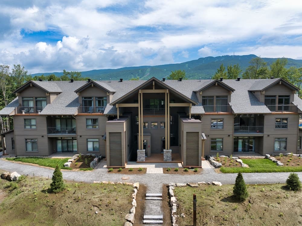 Verbier Tremblant by RVMT