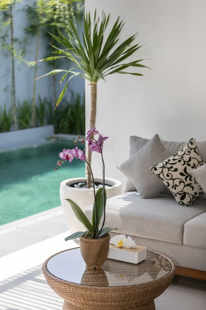 Fenosa Seminyak Villas by Nagisa Bali