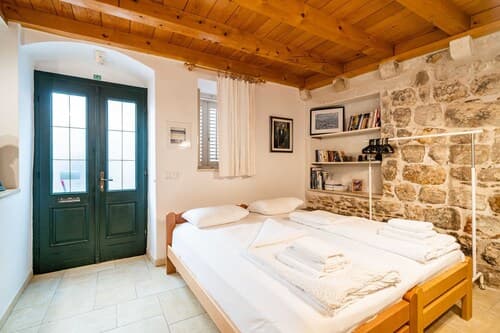 Studio Apartment Pupa