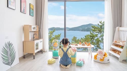 Yeosu Sea&blue Family Pension