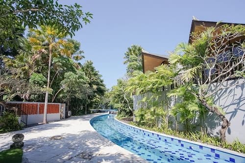 Velz Villa By Zuzu