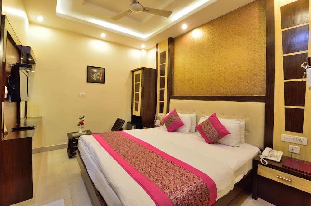 Hotel Aman International at New Delhi Station