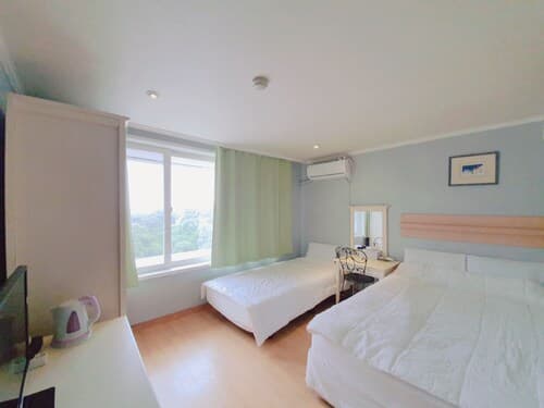 Good Inn Hotel