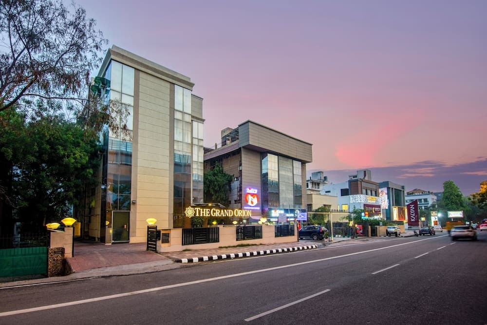 The Grand Orion - Kailash Colony