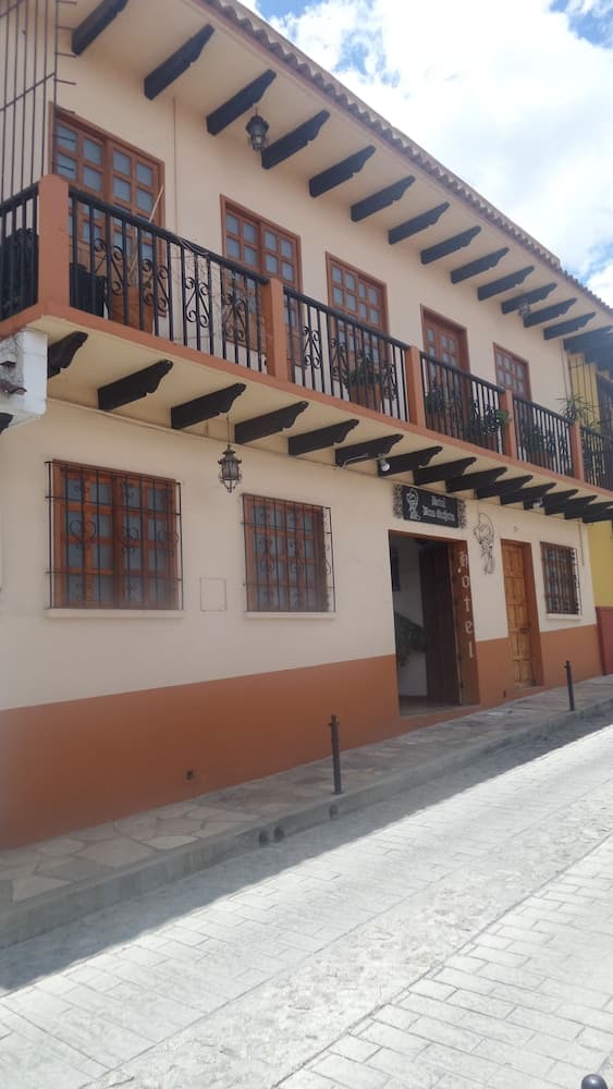 Hotel Don Quijote