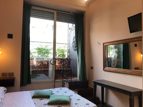 Hotel Okapi