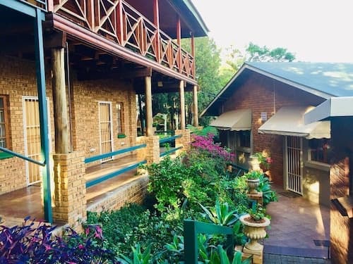 Amper Bo Guesthouse