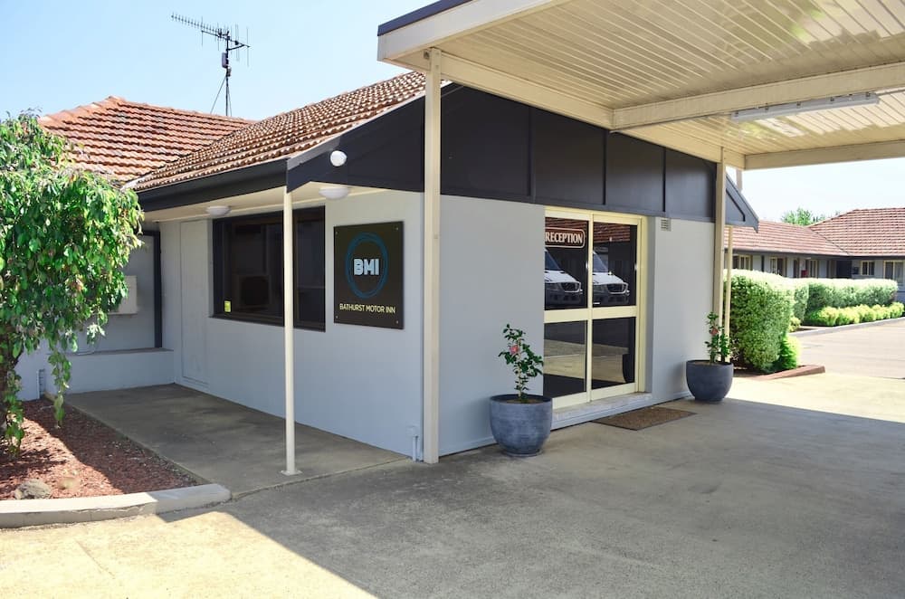 Bathurst Motor Inn
