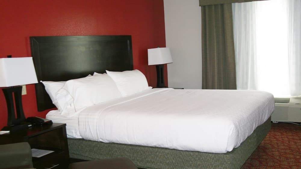 Holiday Inn Guin by IHG