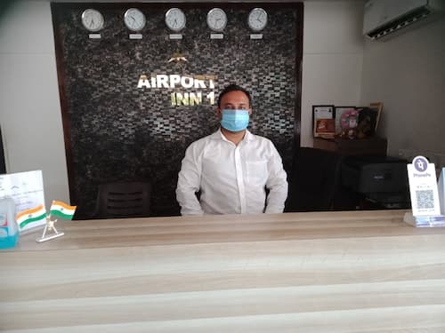 Hotel Airport Inn One