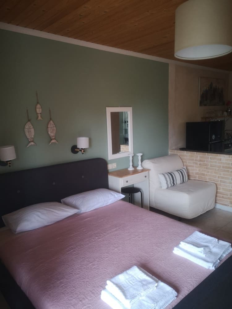 Achillion b&b