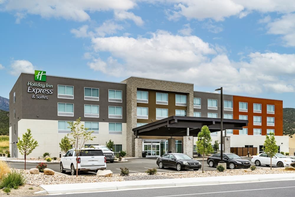 Holiday Inn Express & Suites Nephi by IHG
